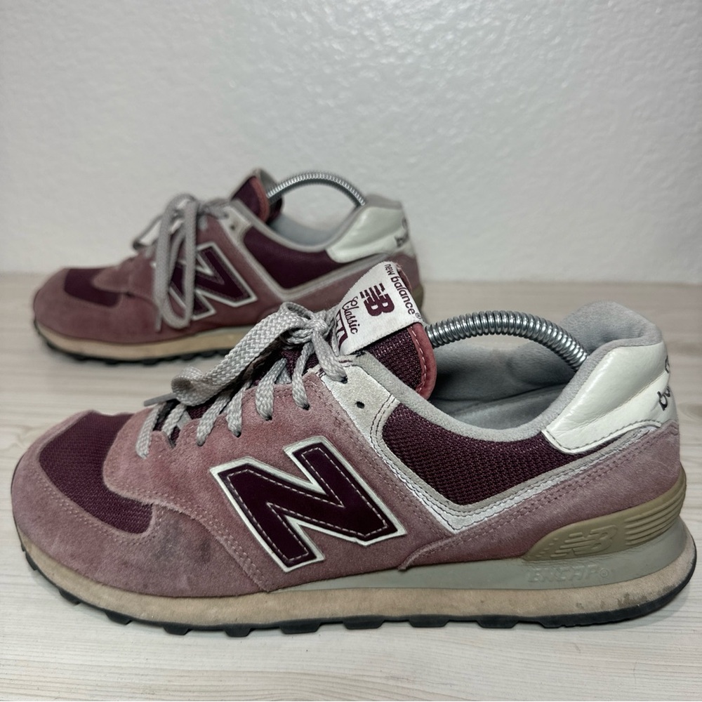 New Balance 574 Classic Burgundy Gray Suede Sneakers Athletic Running Men's 10.5